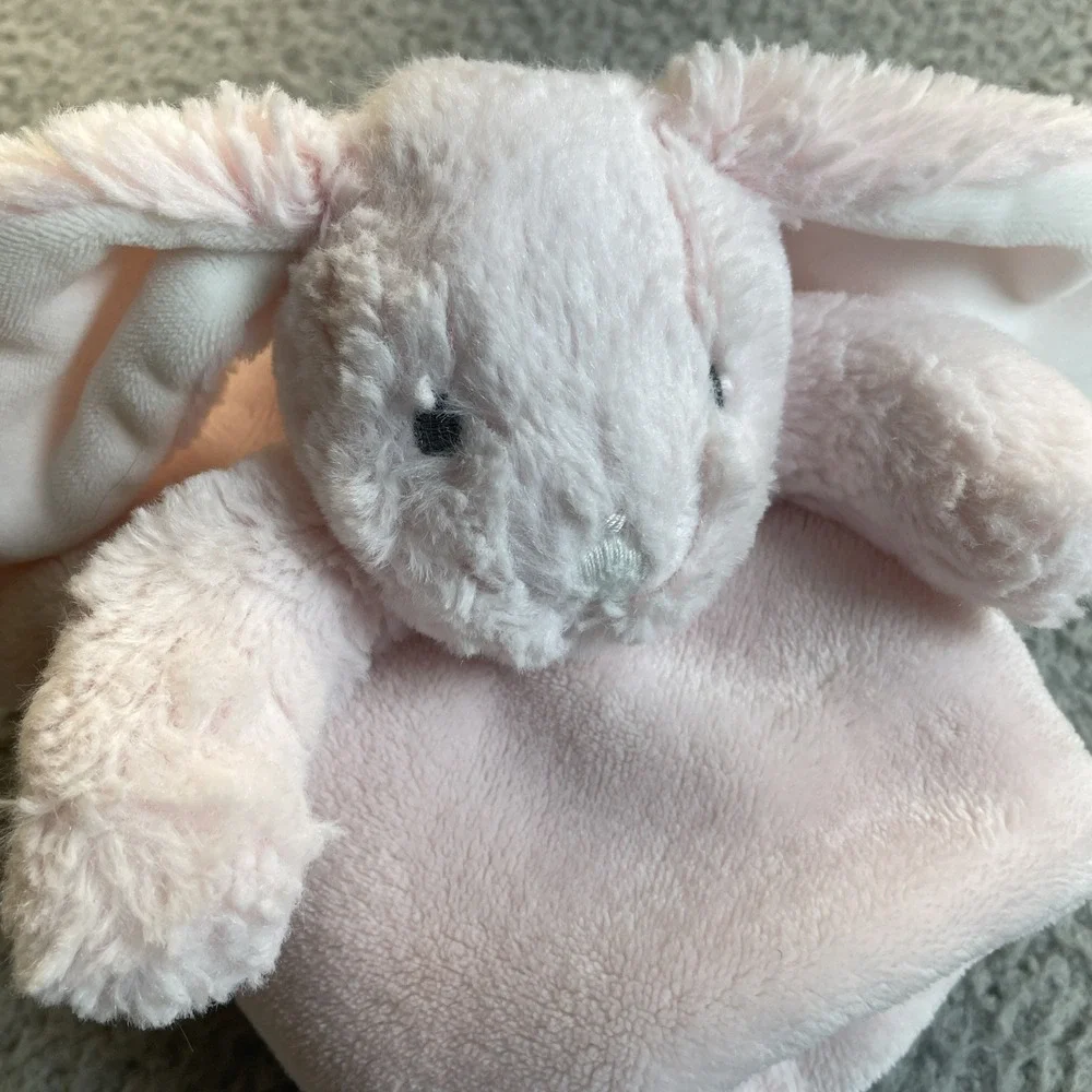 Blankets &‎ Beyond Pink White Minky Dot Bunny Rabbit Soft Comfort